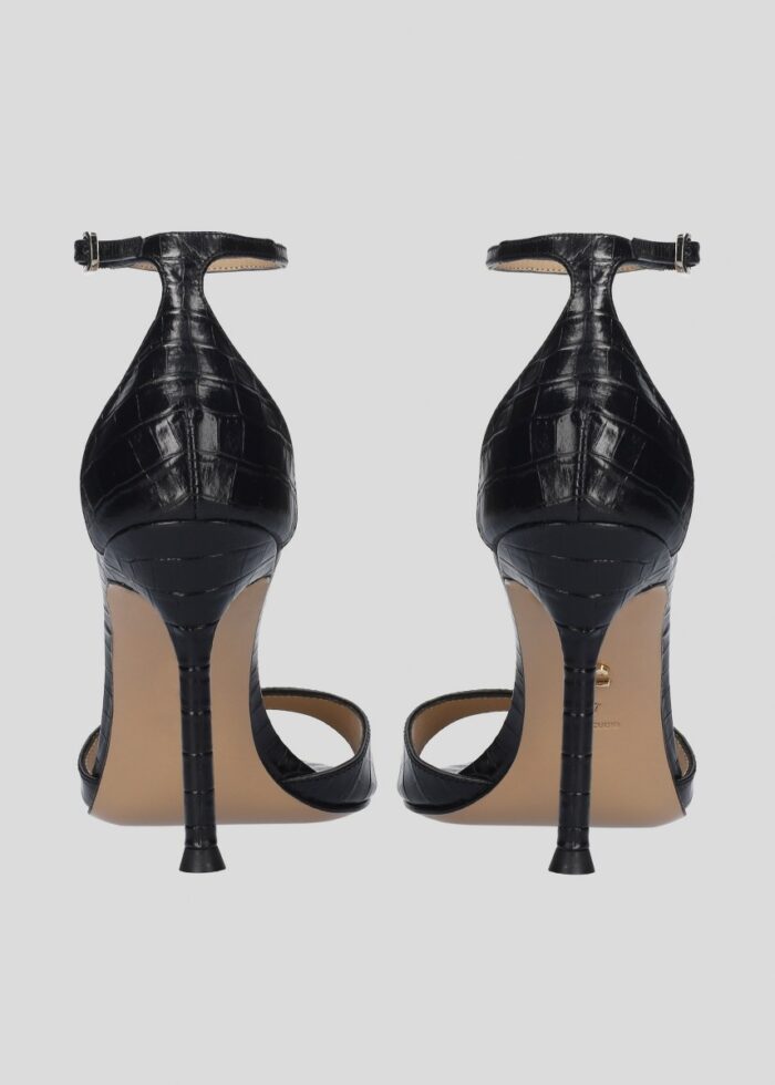 LOLA CRUZ 149 - Image 3