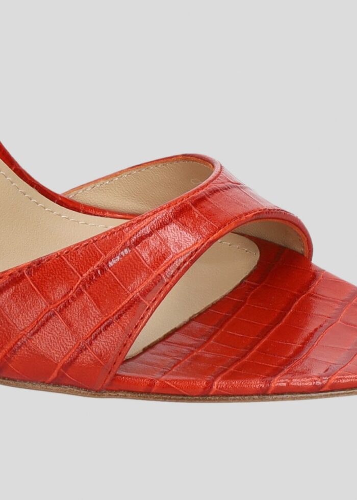 LOLA CRUZ 149 - Image 10