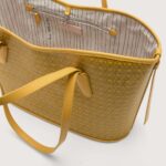 COCCINELLE COATED MONOGRAM LARGE - Image 3