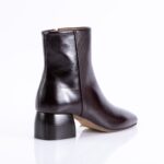 BOBBIES JANIS - Image 2