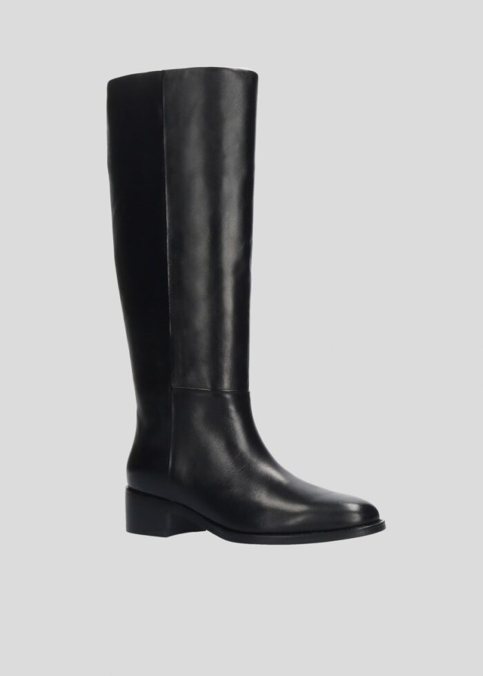 LOLA CRUZ 0041 - Image 6