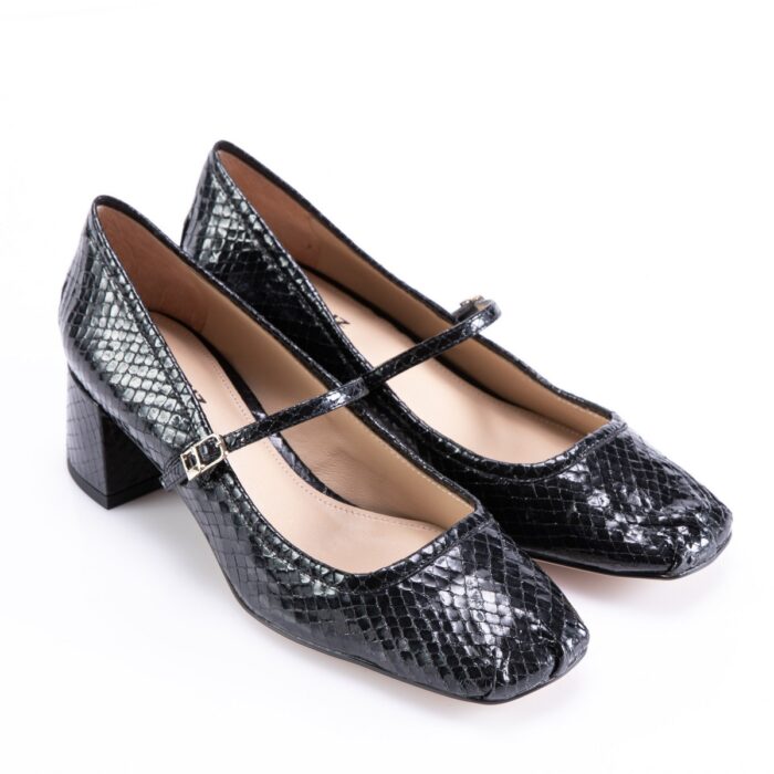 LOLA CRUZ 088 - Image 4