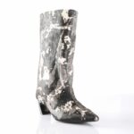 ASH VANYA - Image 3