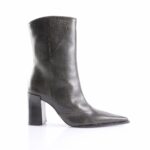 SCHUTZ 7304